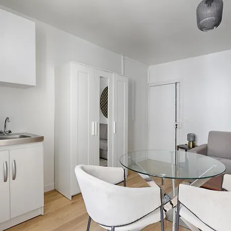 Apartment Cosy Montmartre 2p *