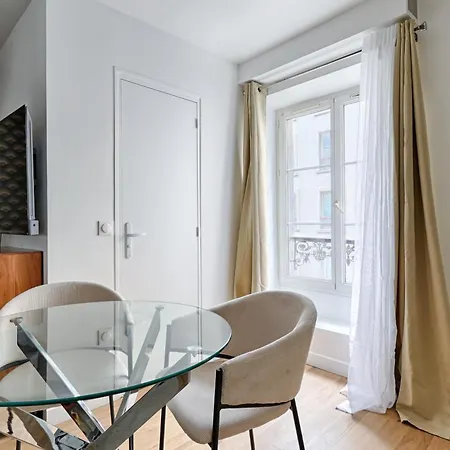 Apartment Cosy Montmartre 2p Paris